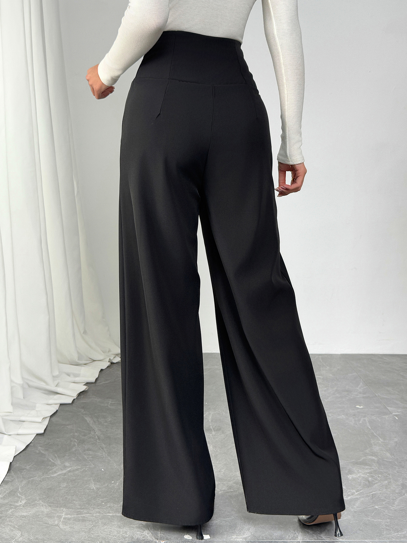 Women's Black High-Waisted Wide-Leg Pants with Gold Button Detail-Aegean-sea
