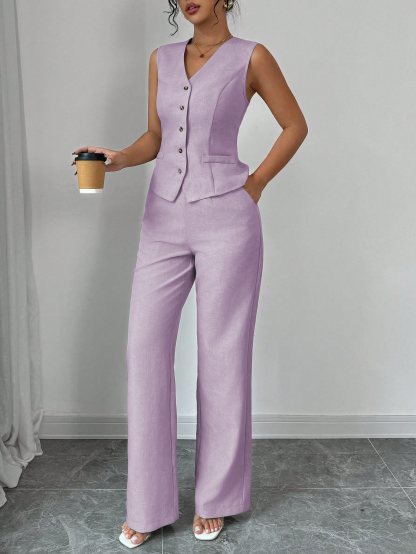  Women‘s loose pants with sleeveless vest