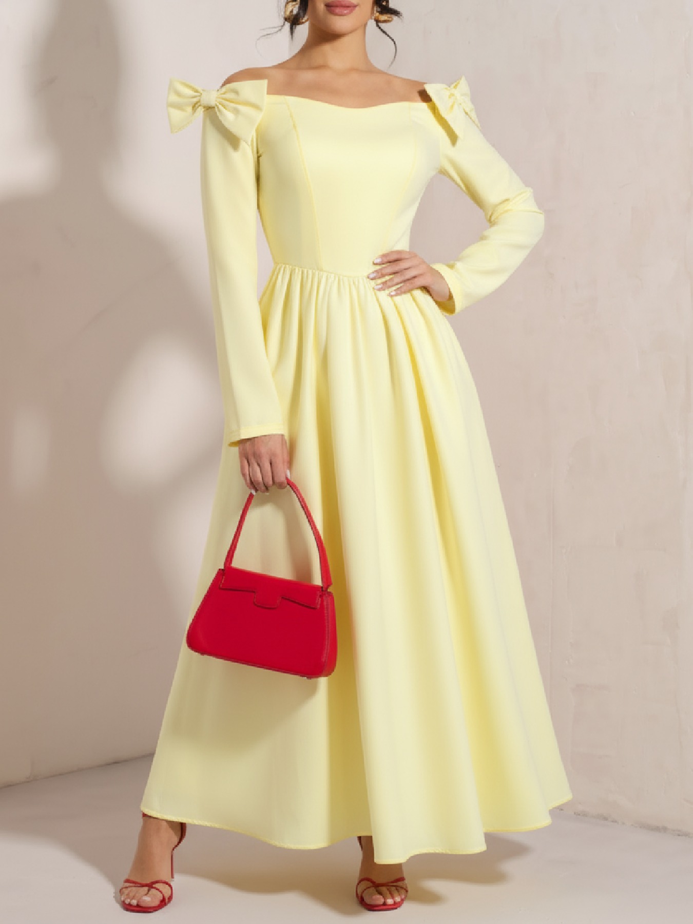 Yellow single-shoulder butterfly-tied dress Long-sleeved, waist-length, wide-waisted dress