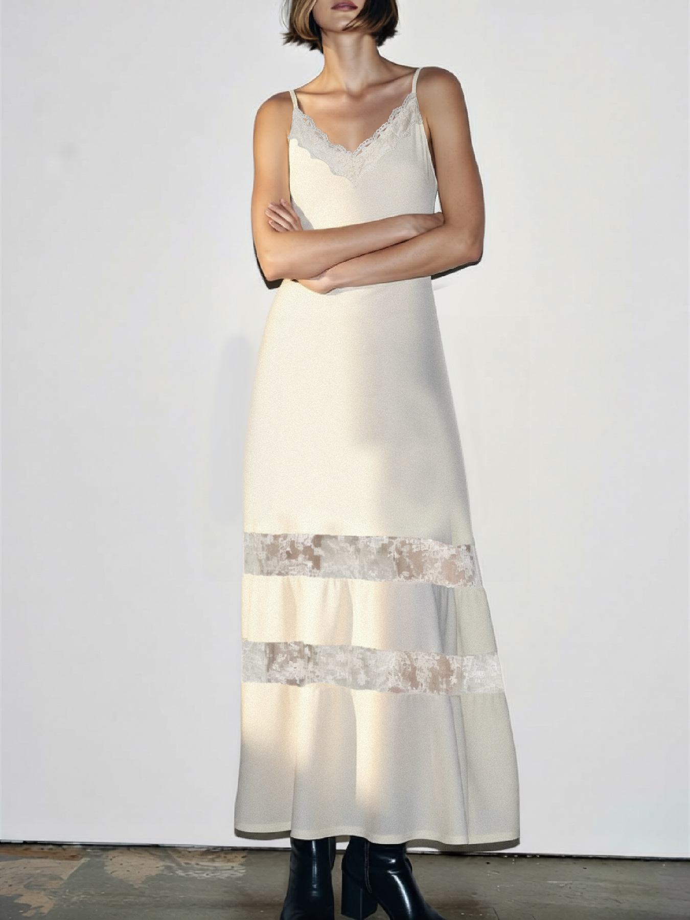 White lace spliced strap long skirt for women Loose, drop-fitting holiday wind dress