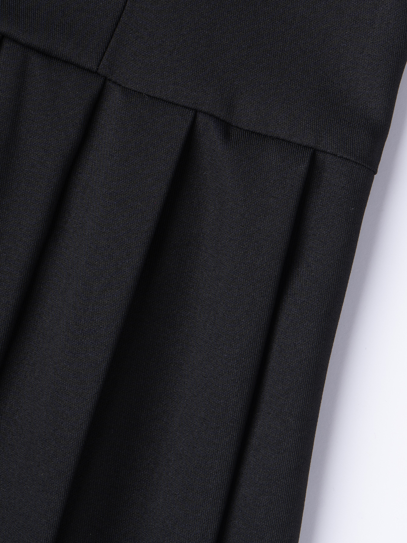 Women's Lapel Collar Pleated Hem Dress - Sleeveless Button Front Office Bodycon