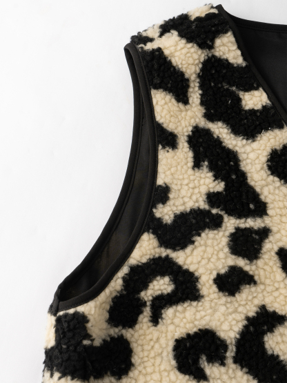 Woman's Beige & Black Leopard Print Shearling Vest-Aegean-sea