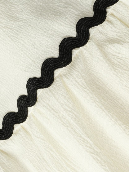 Beige-white contrasting lace two-piece dress Strapped cardigan + layered cake skirt