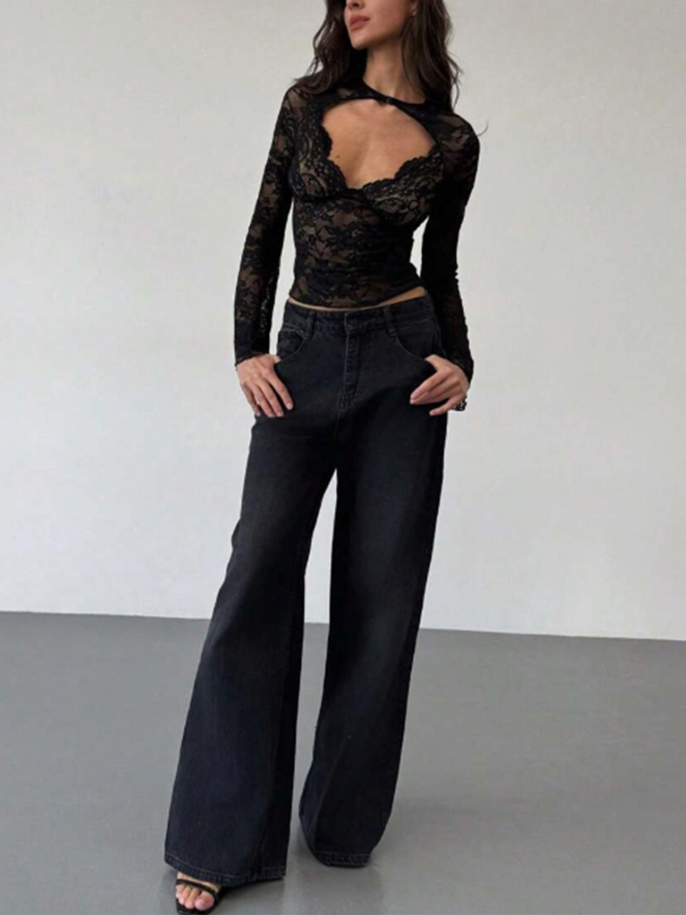 Woman's Black Lace Chest Cutout Cropped Top | Sexy Deep V Fitted Long-Sleeve Hot Girl Inner Wear-Aegean-sea