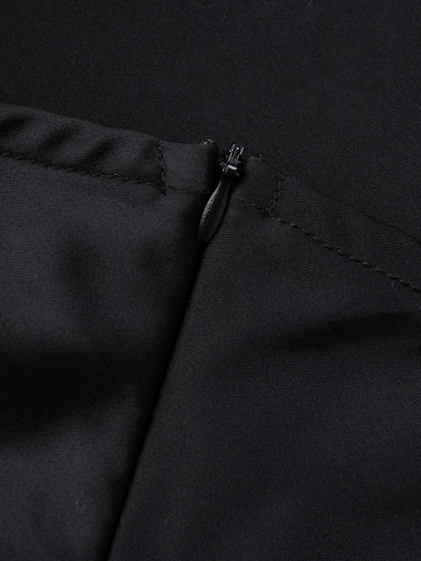 Black Neckholder Satin Lace Dress Sleeveless Suspended Collar Body-Tight Long Skirt