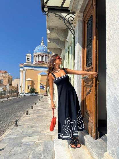 Black and White Wavy Strap Dress, Vacation Style Long Dress