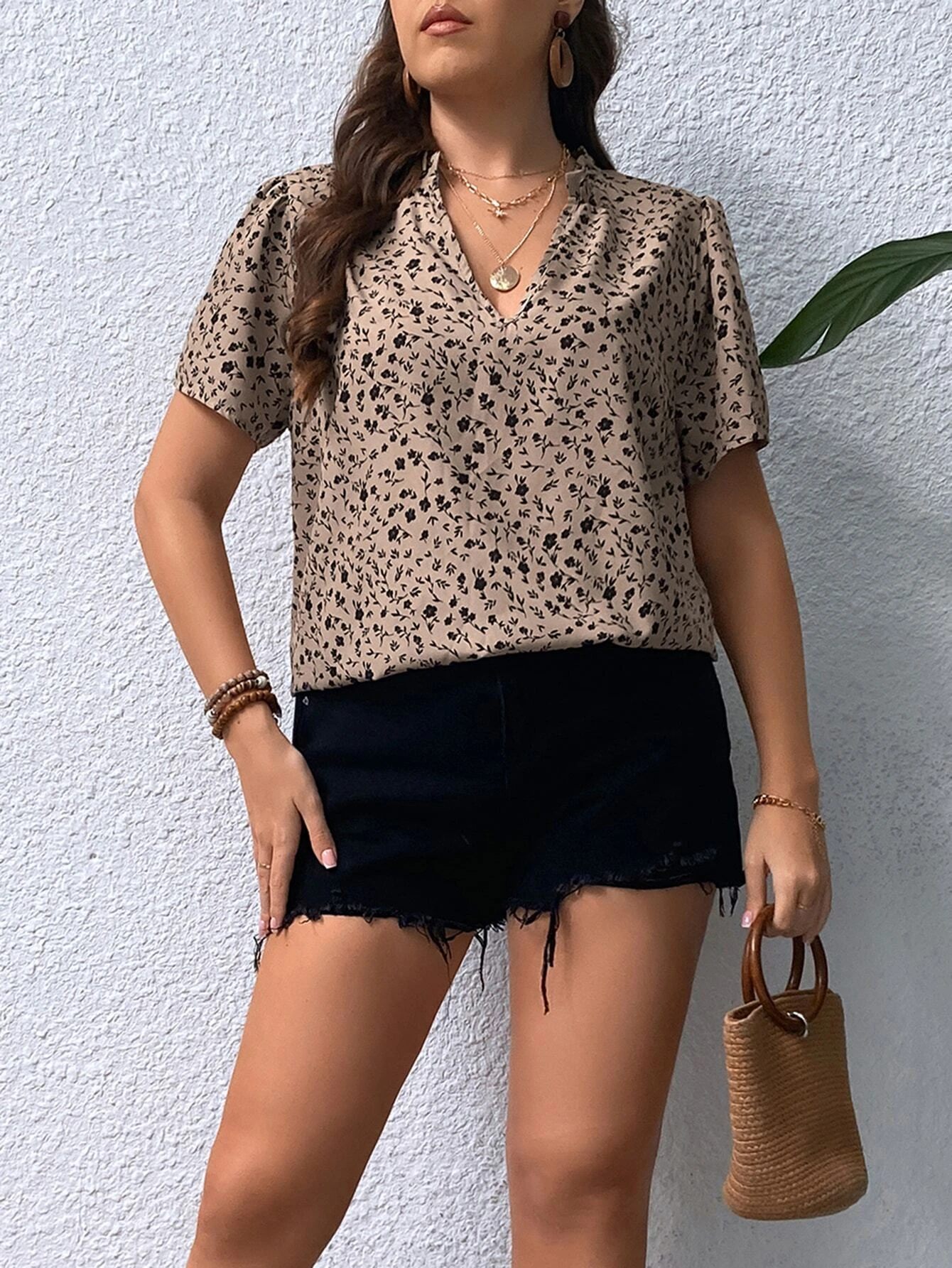 Woman's Light Khaki Black Ditsy Floral V-Neck Short-Sleeve Top | Loose Drape Chiffon Office Blouse-Aegean-sea