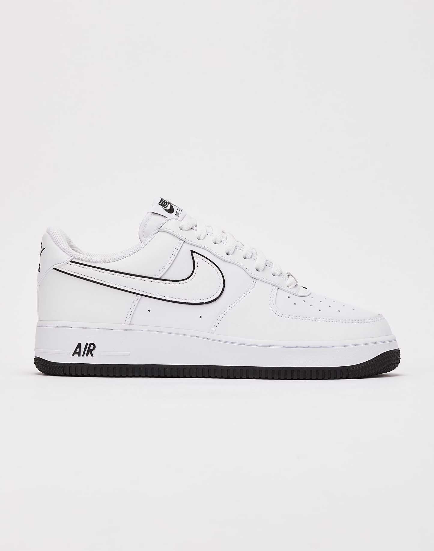 Nike Air Force 1 Low '07 "White Black Outline"