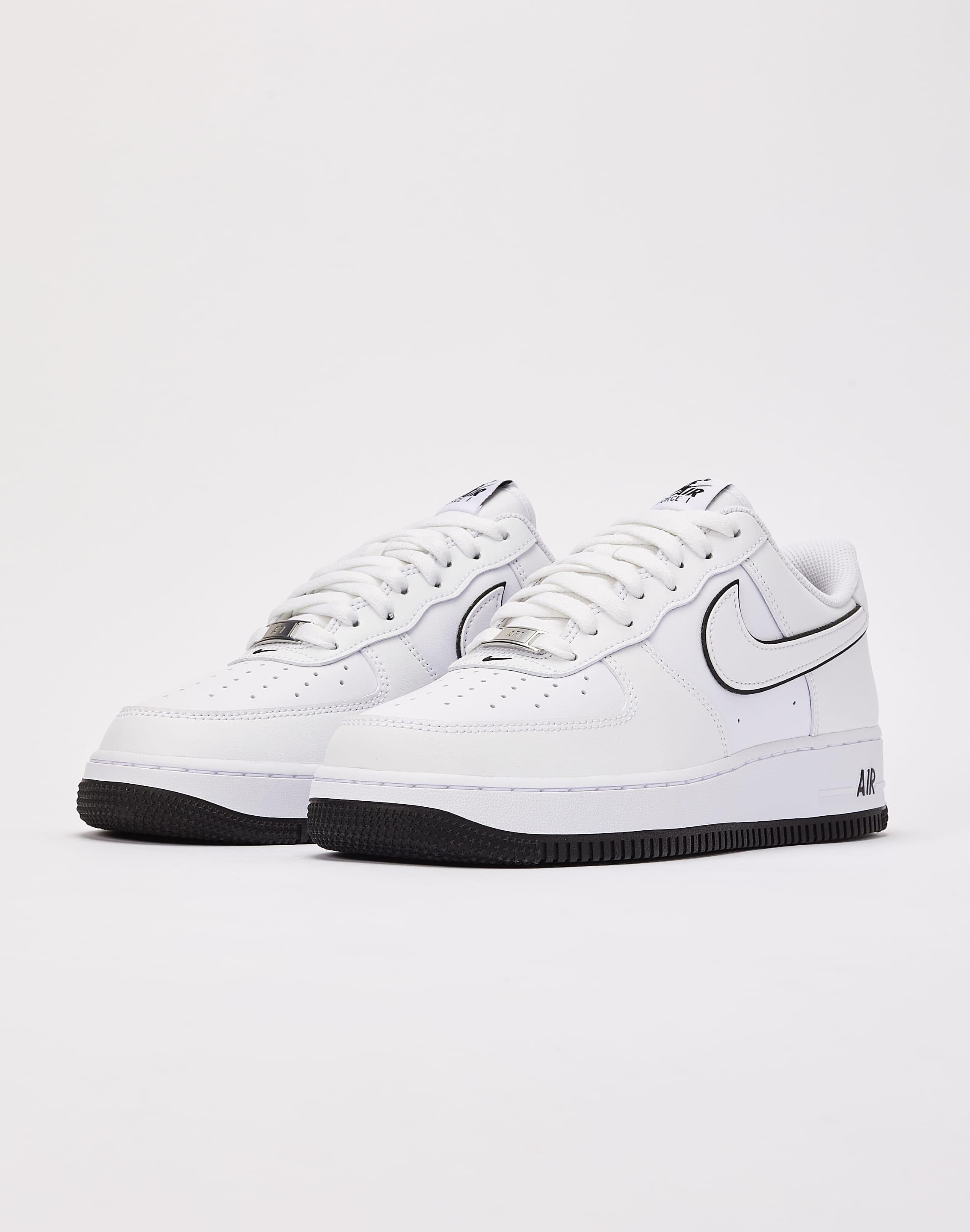 Nike Air Force 1 Low '07 "White Black Outline"