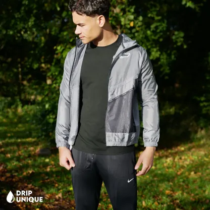 Nike Wildrun Windrunner Jacket Black & Black Nike Phenom Pants Set