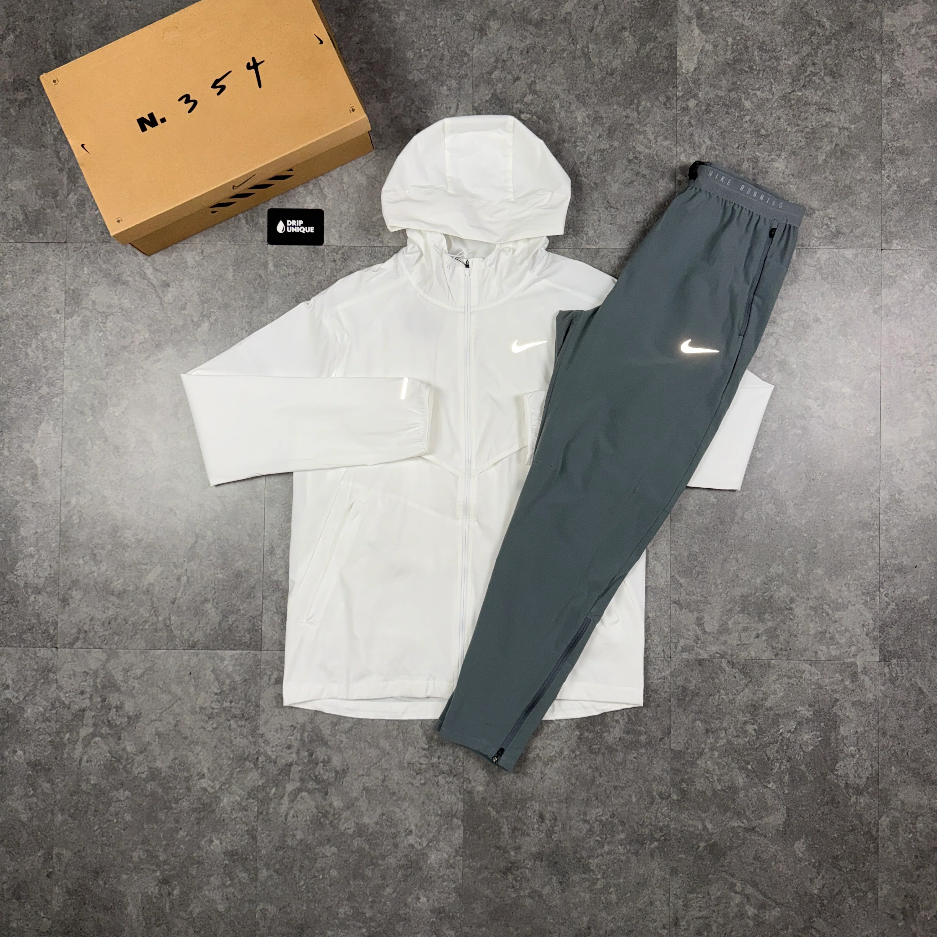 Nike UV Windrunner Jacket Ice White & Grey Nike Phenom Pants Set
