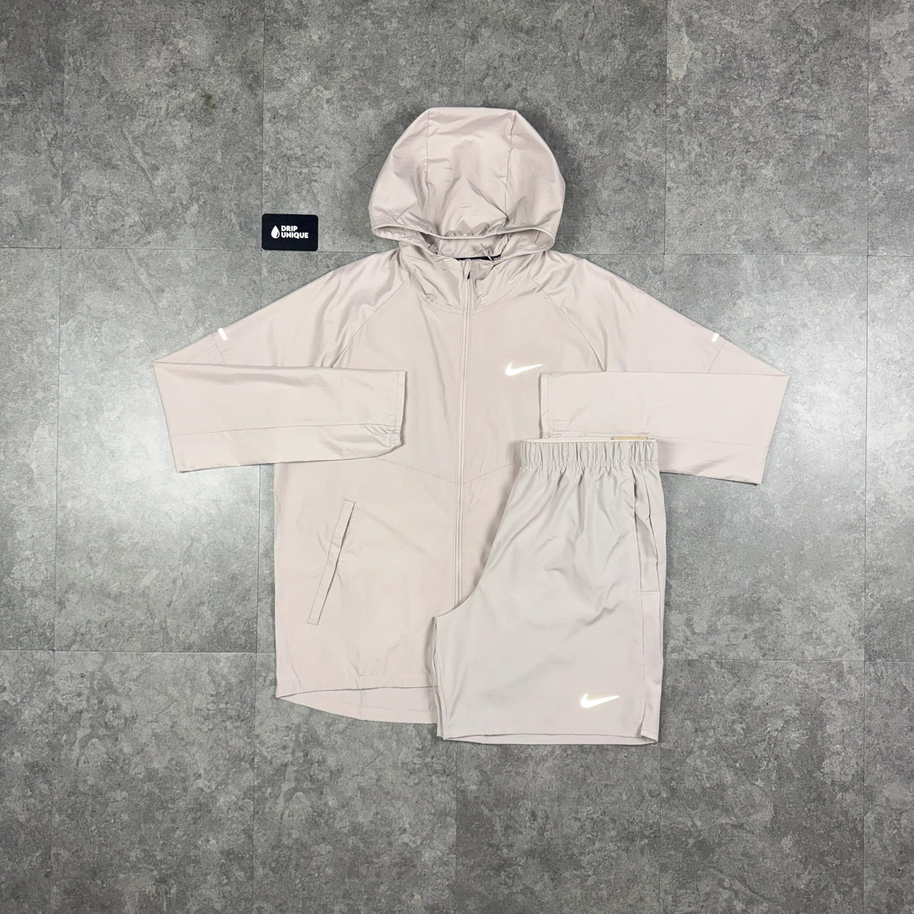 Nike Repel Miler Windrunner Jacket Cream & Cream Challenger Shorts Set