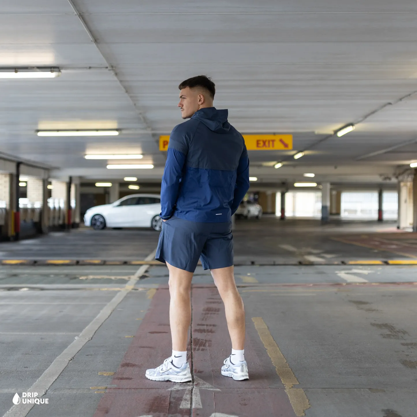 Nike UV Windrunner Jacket Thunder Blue & Blue Challenger Shorts Set