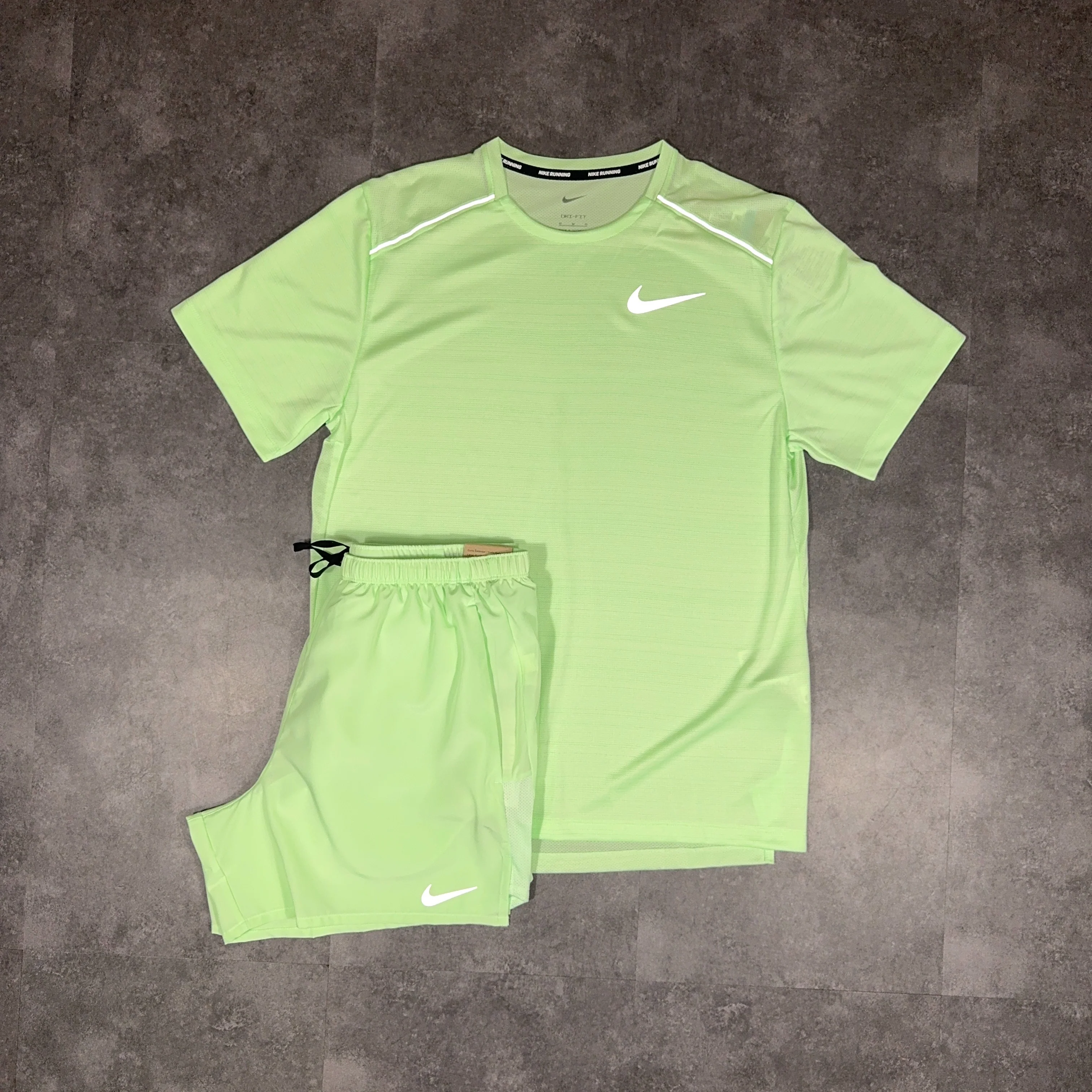 Nike Miler T-Shirt/Shorts Set Vapour Green