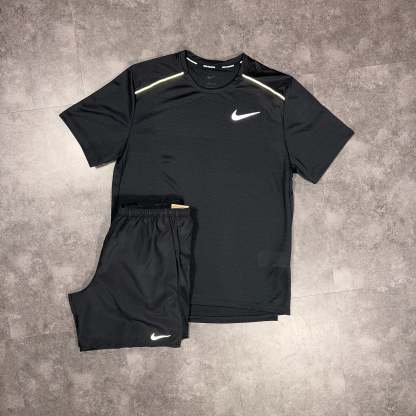 Nike Miler T-Shirt/Shorts Set Black/Black