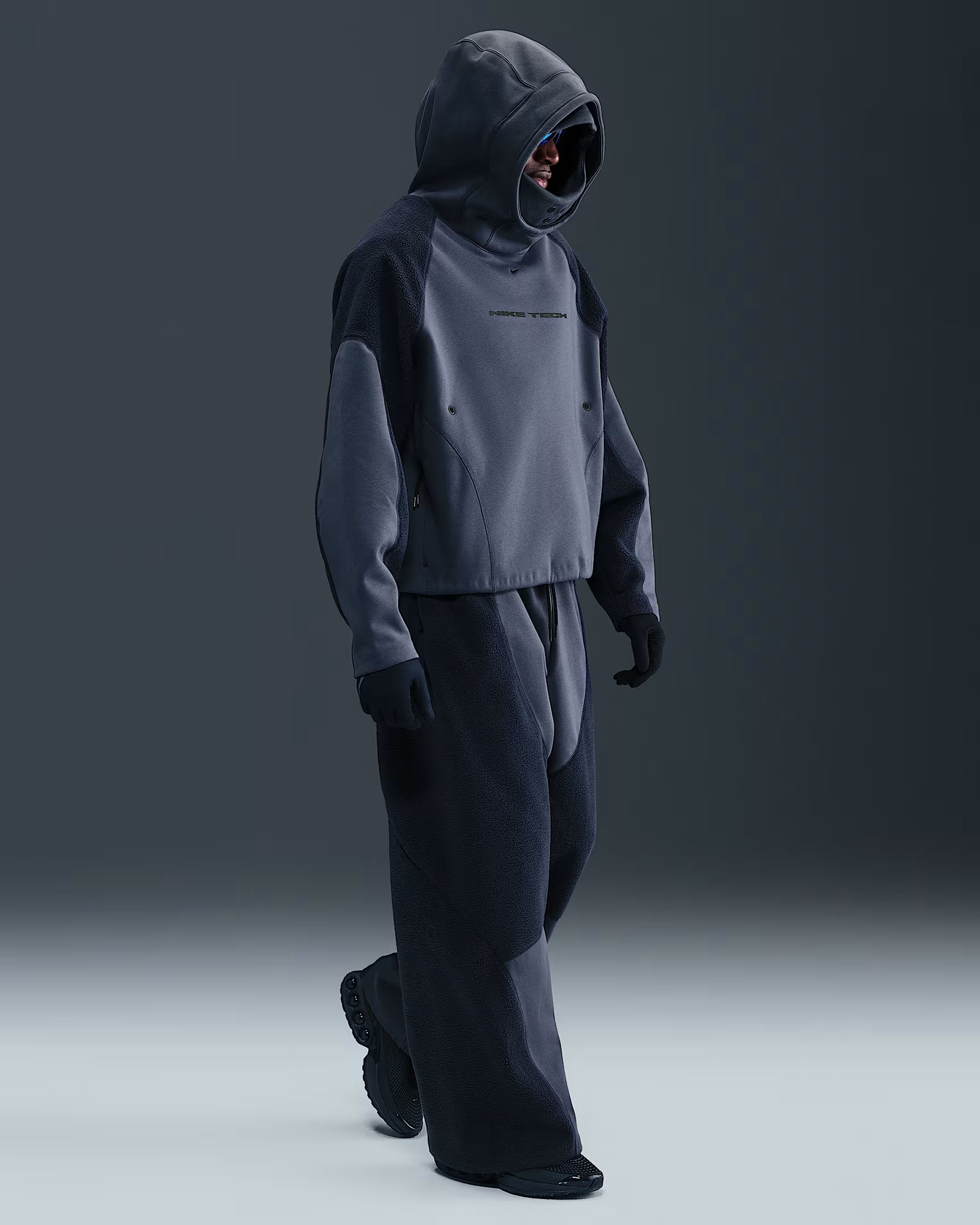 Performance tracksuit