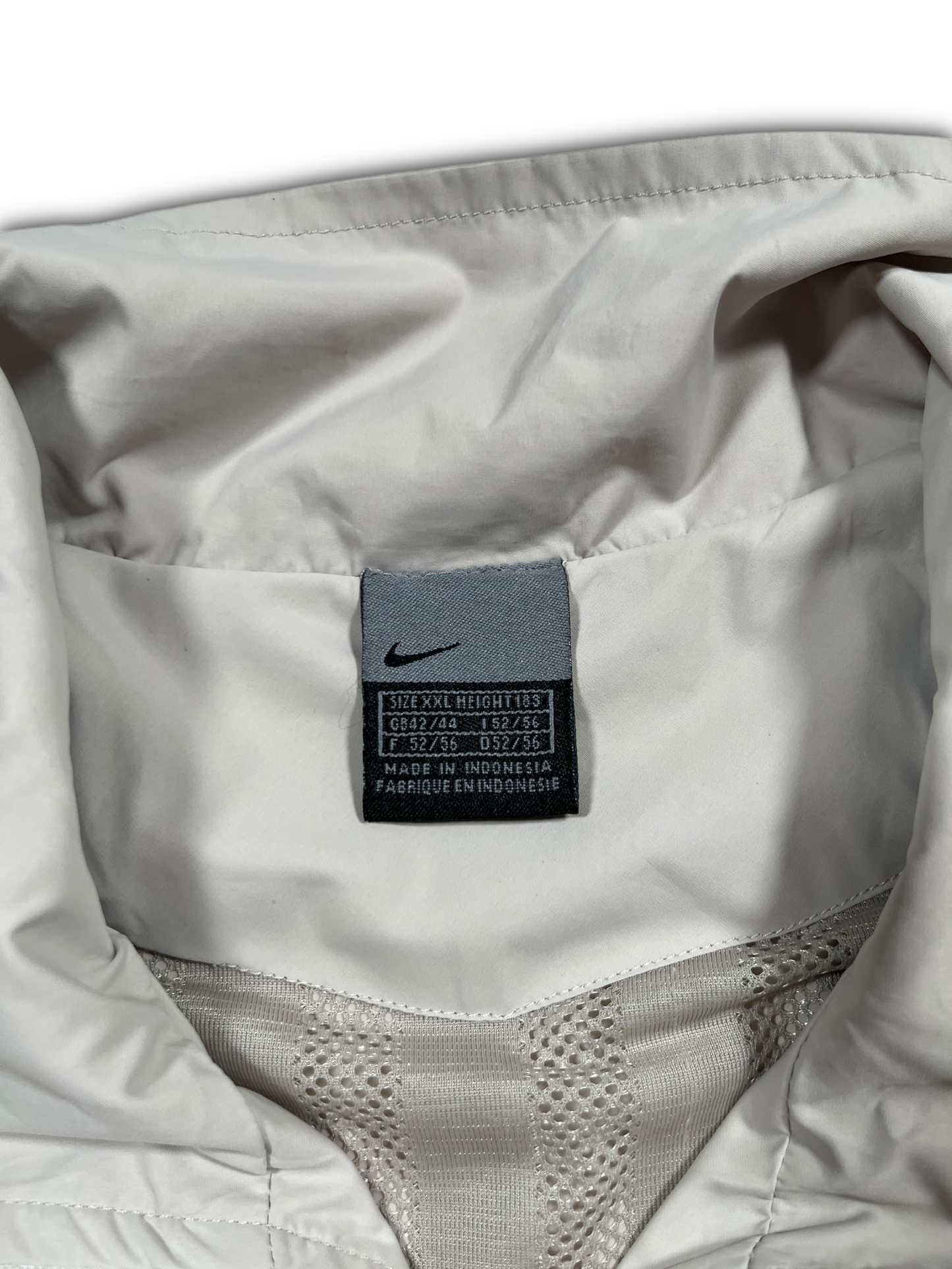  Tracksuit 
