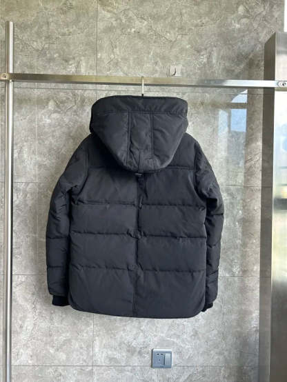 CG - Macmillan PUFFER JACKET