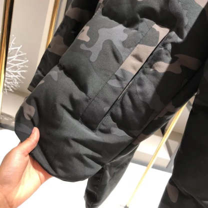 CG - Macmillan PUFFER JACKET