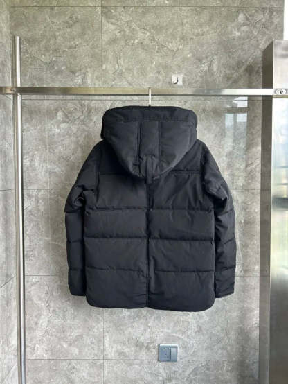 CG - Macmillan PUFFER JACKET