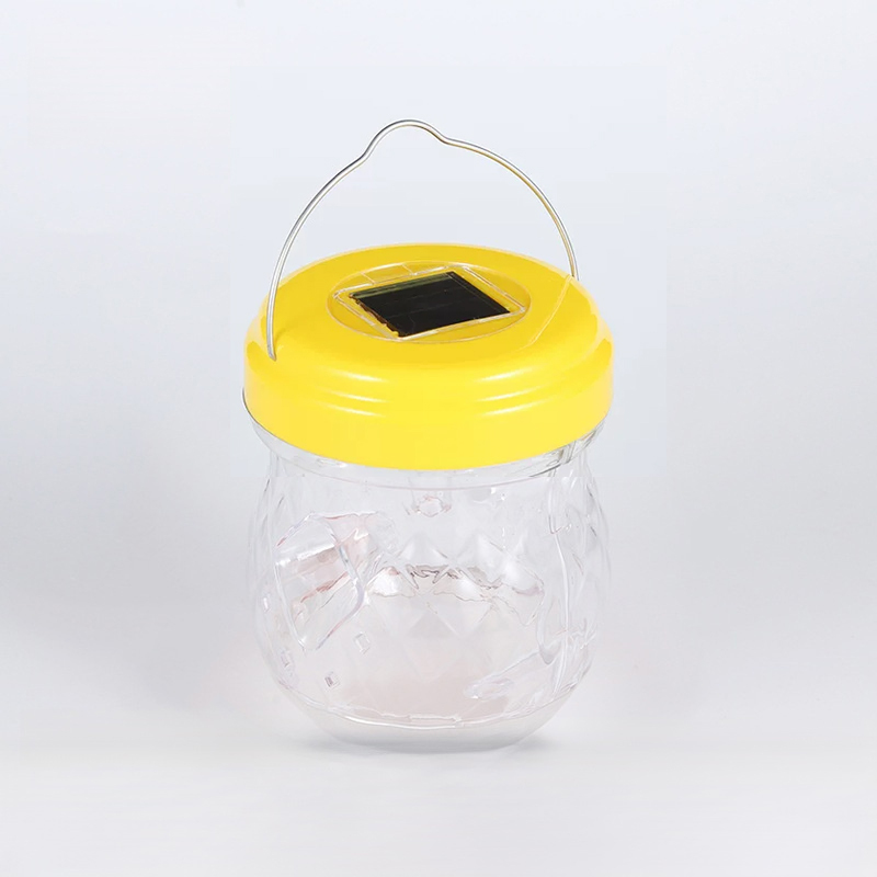 🔆2026 Eco-friendly Solar-Powered Insect Trap🪰: No chemicals needed, protect your harvest.