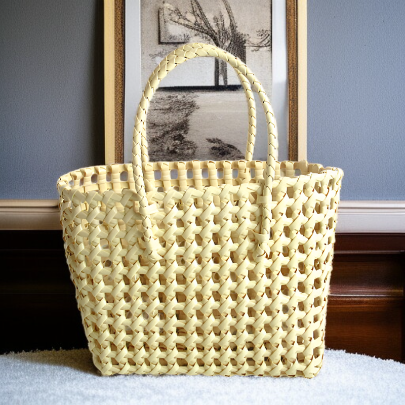  Hollow Woven Handheld Basket