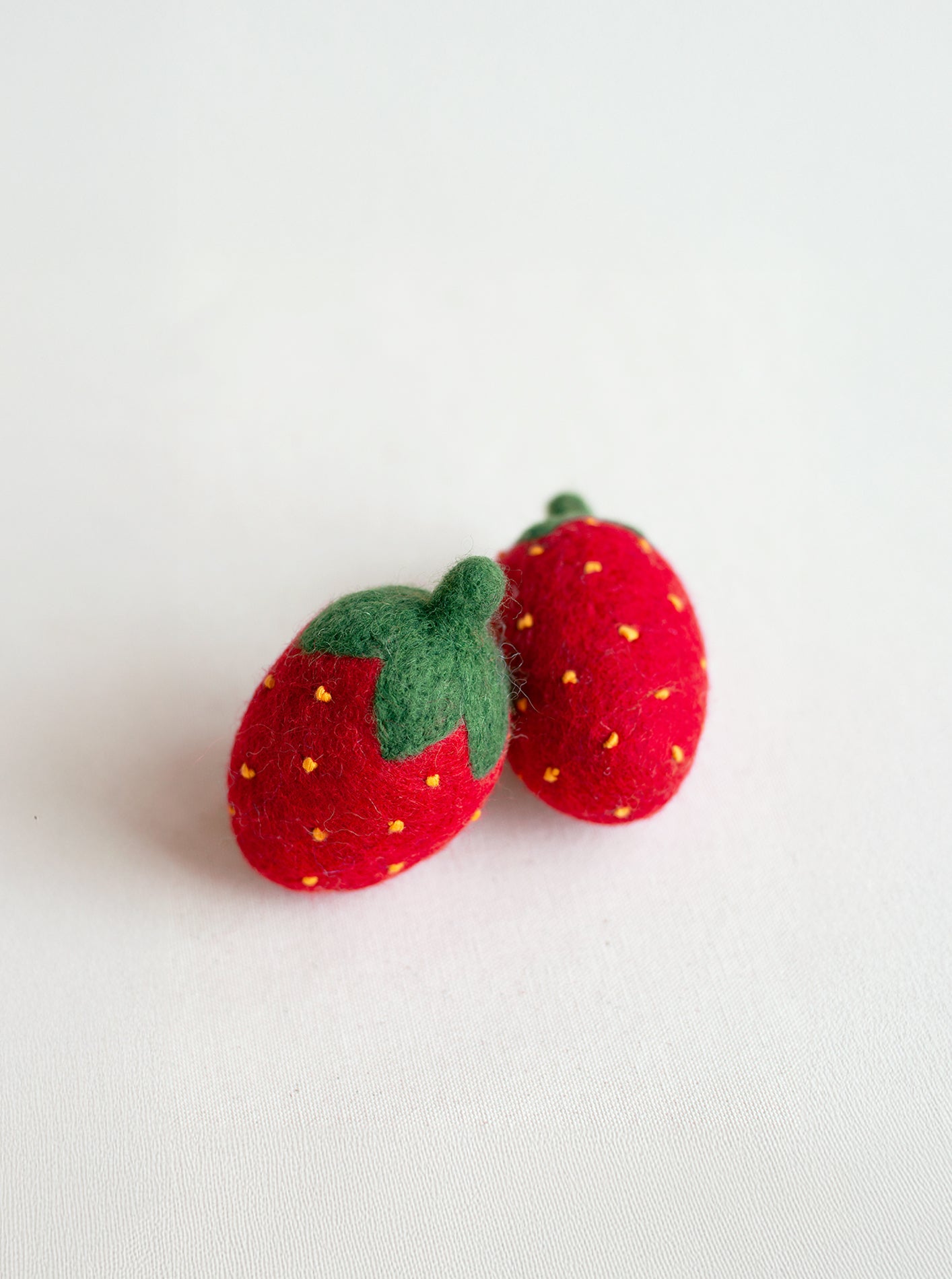 KITTY STRAWBERRIES