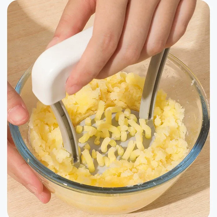 Kartoffelpüree zerkleinern