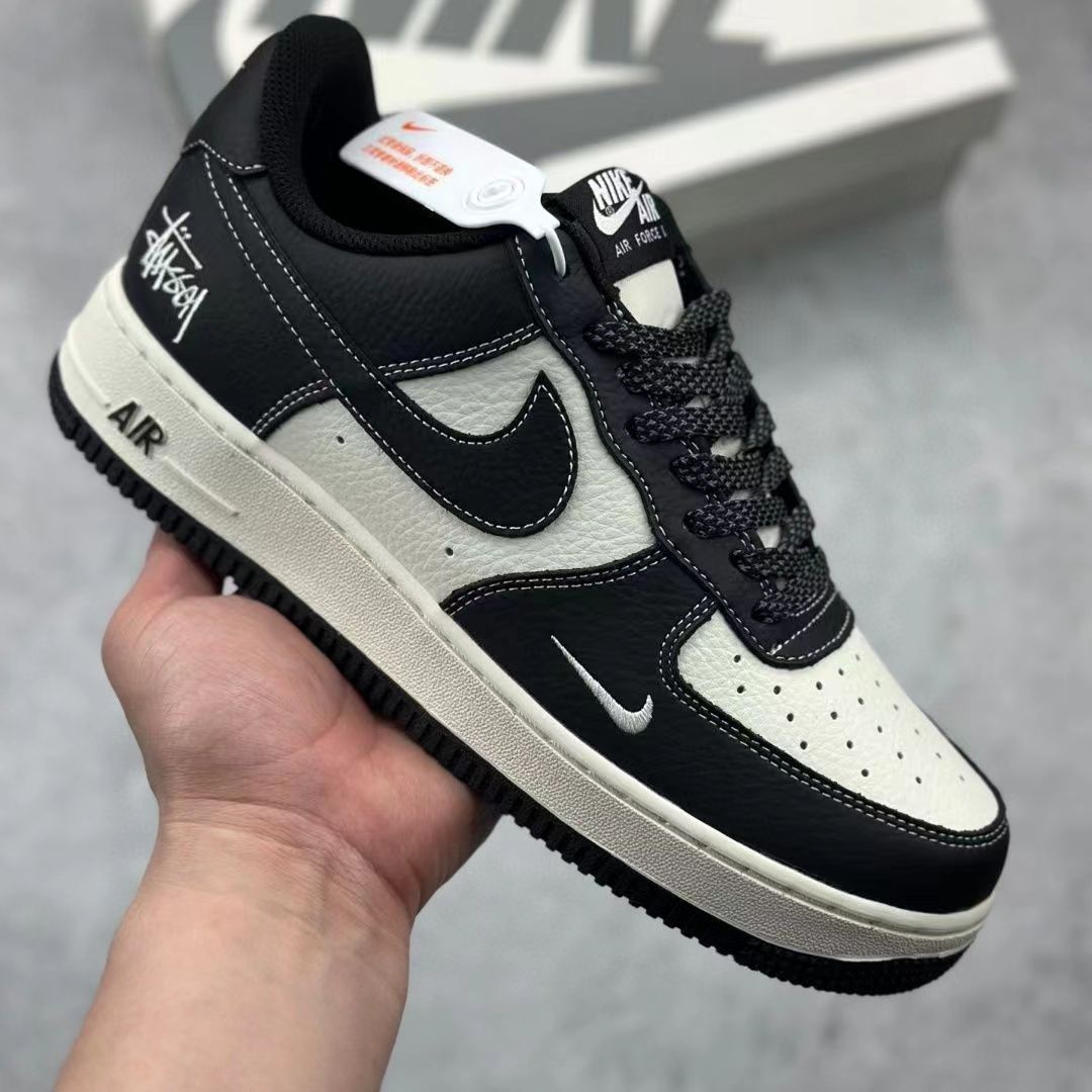 2024 NIKE ナイキ スニーカー エアフォース stussy×Nike Air Force 1 Low 07 スニーカー メンズ シュ