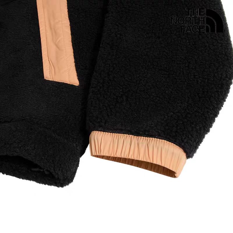 【THthtE NORthtTH FAthtCE】라인 울 양털 재킷