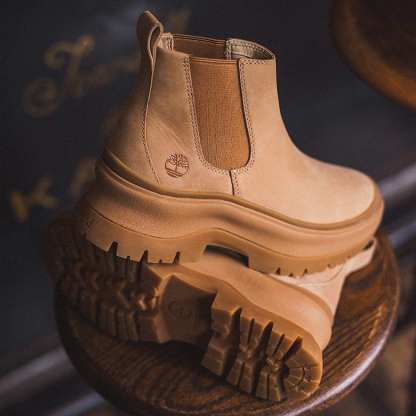 Women's Roxie Lane Mid Chelsea Boot - Light Beige Nubuck