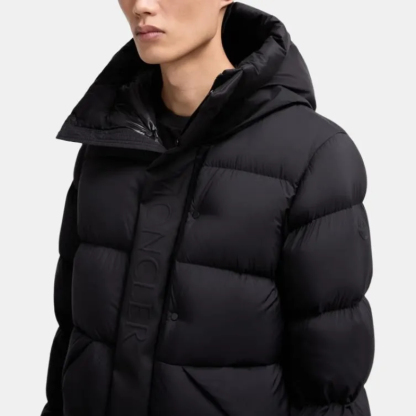 몽클레르 마데이라 쇼트 다운 자켓 블랙