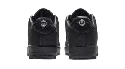 NIthtKE×STUthtSSY 】STUthtSSY × NIthtKE AIR FORCE 1 LOW "TRIPLE BLACK"