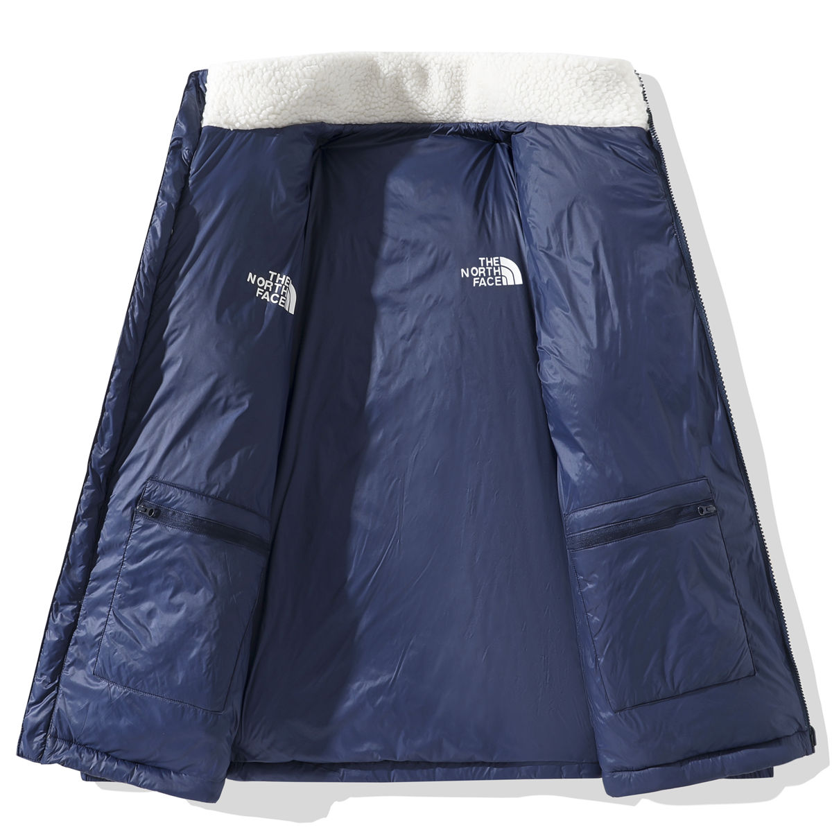 【人気】【THthtE NORthtTH FAthtCE】★リバーシブルコットン服 男女OK ★