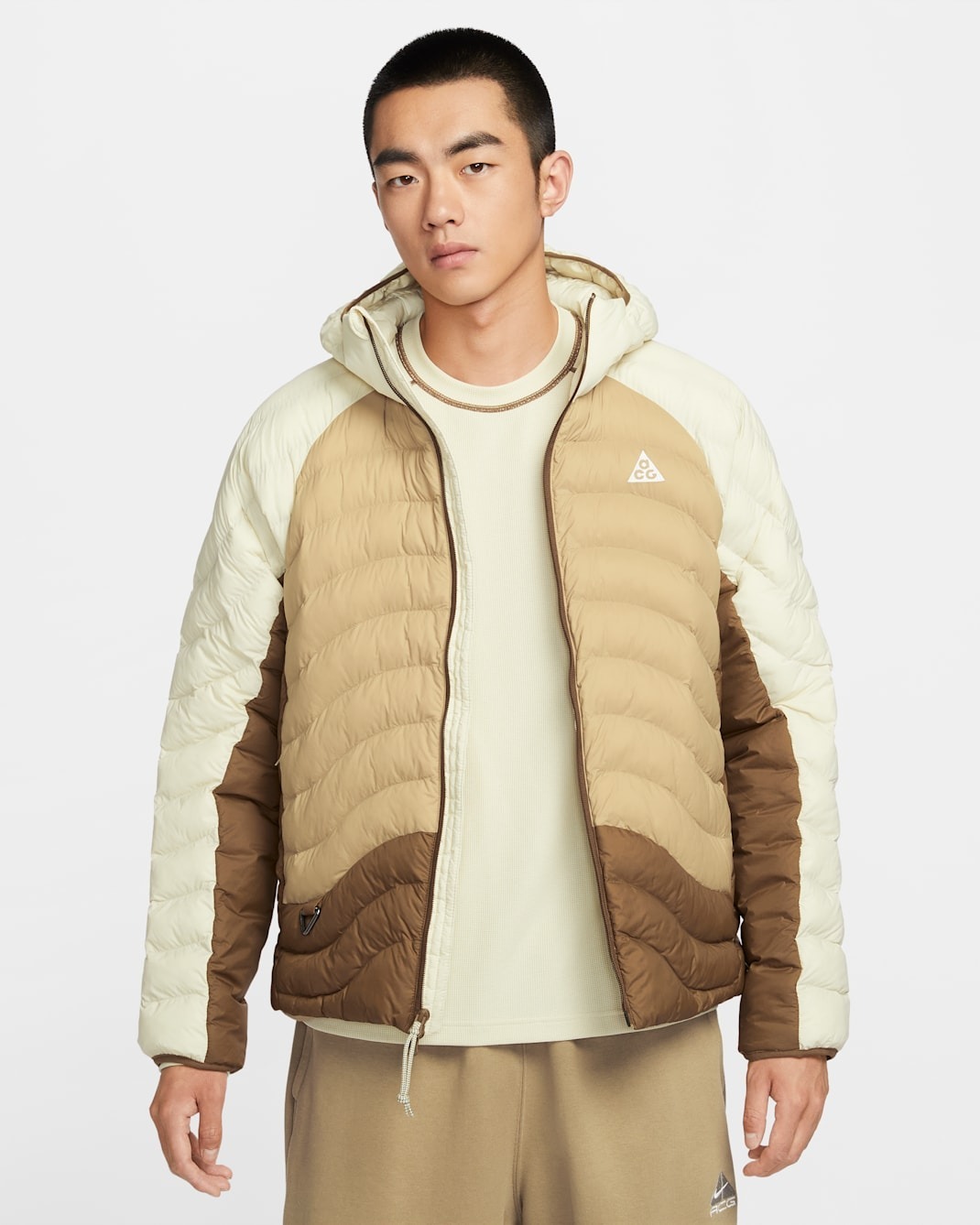 나이키 ACG '라바 플로우'