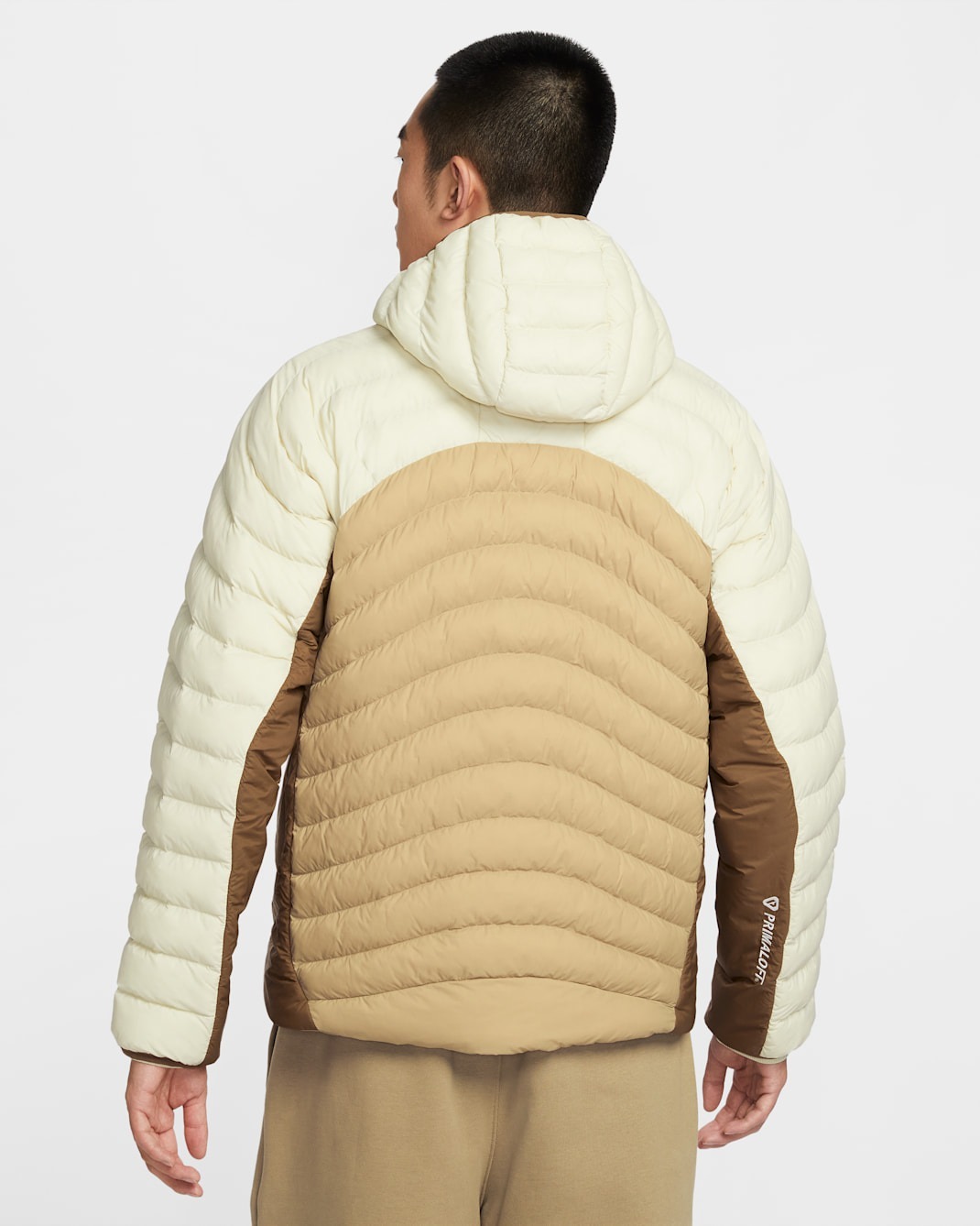 나이키 ACG '라바 플로우'