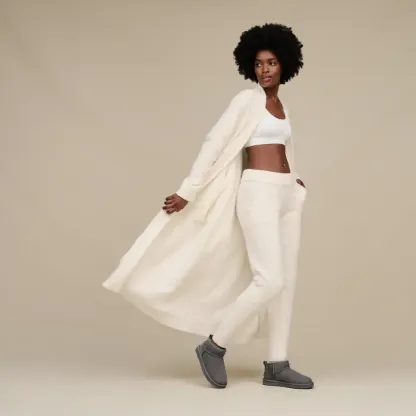 Women's Classic Ultra Mini Boot