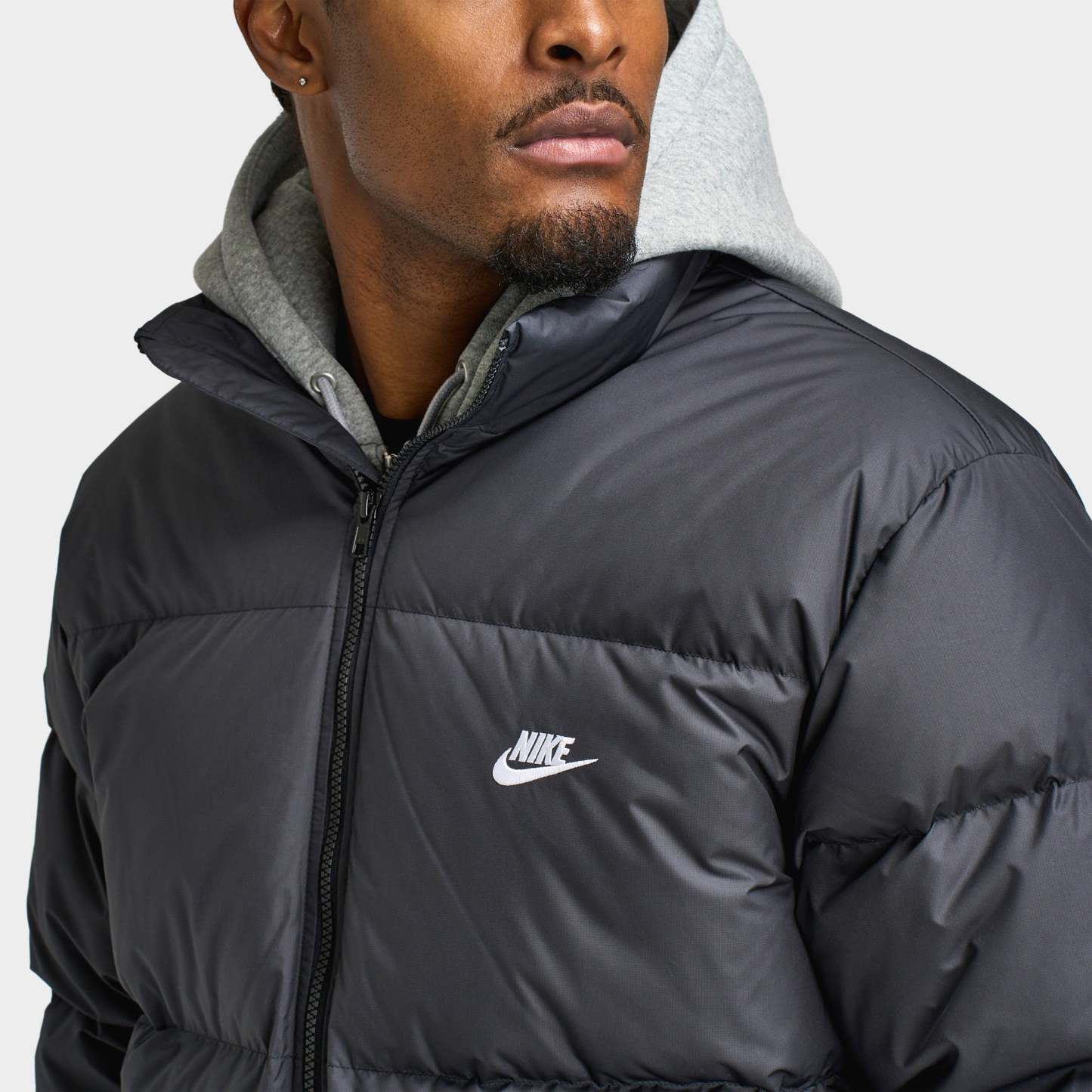 Nithtke Sportswear Club Therma-FIT Puffer Jacket Black / White