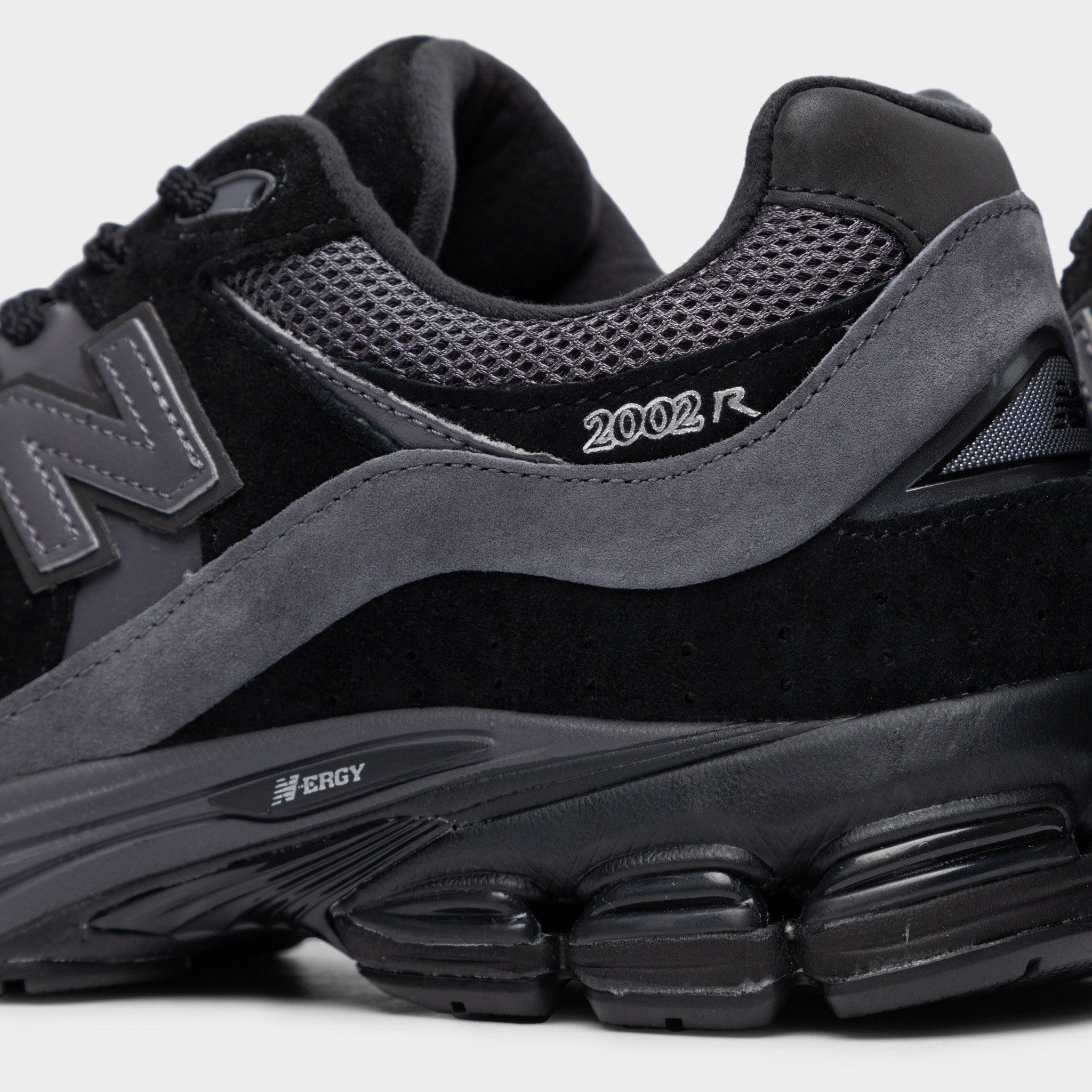 New Balance M2002RBL Black / Black