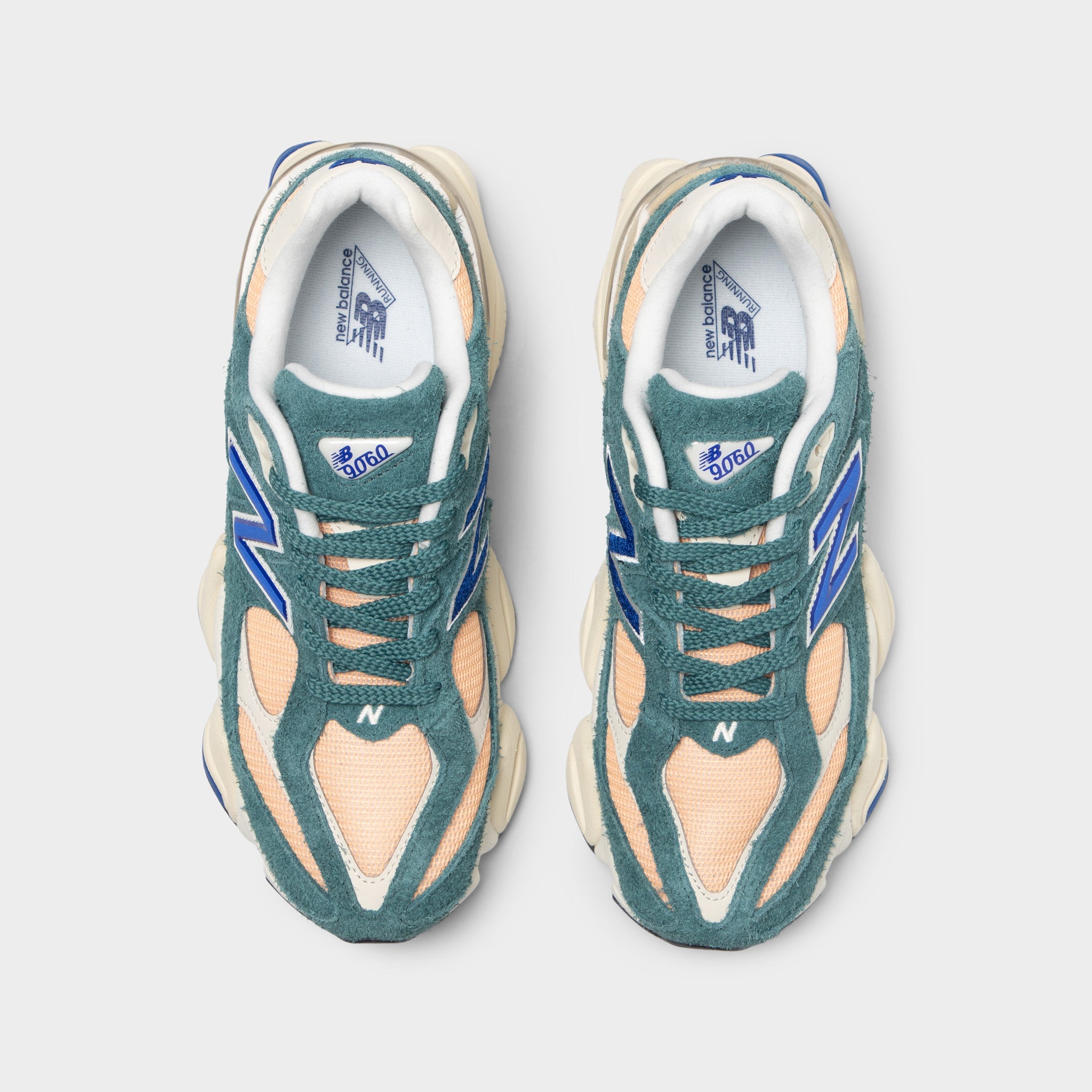 New Balance 9060 New Spruce / Peach Blossom