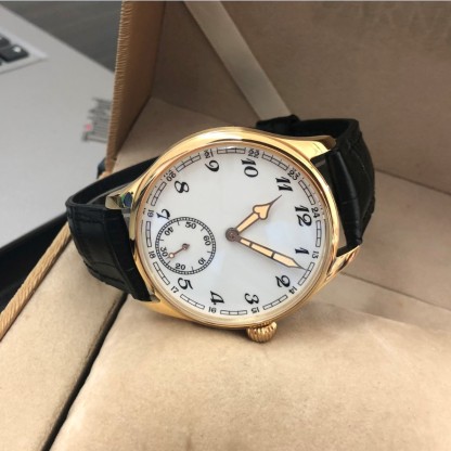 Gold case mechanical watch