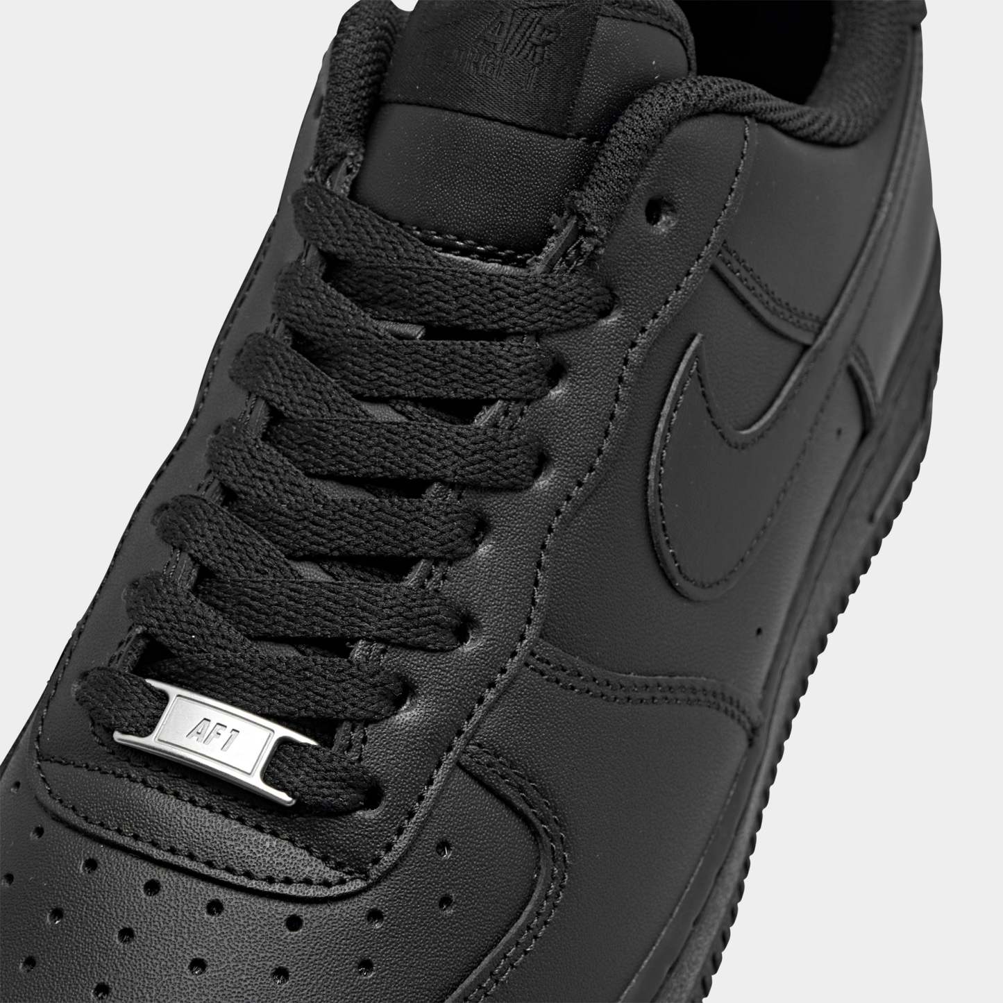 Nithtke Air Force 1 '07 Black / Black