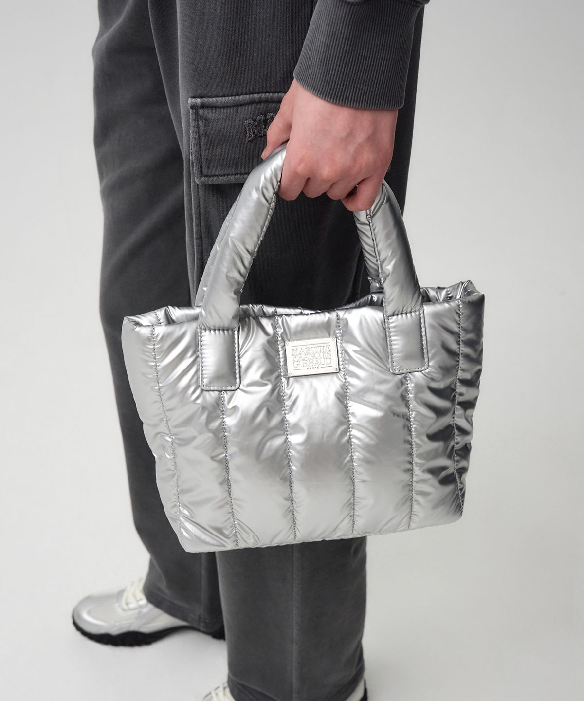 [무료반품]CLASSIC LOGO GLOSSY PADDING BAG black/pink/silver