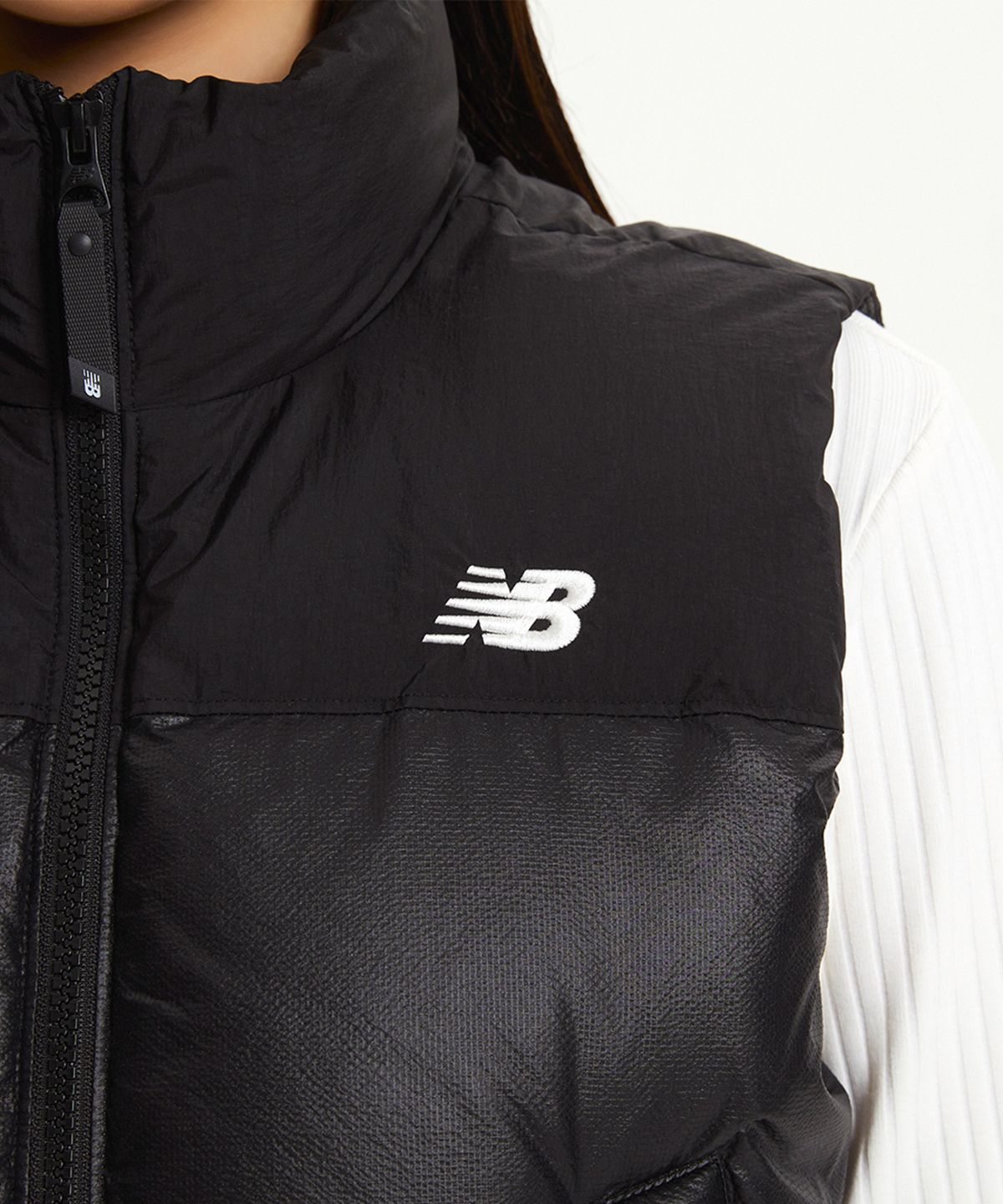 [무료반품]NBNPE4W912 / WOMEN 액티브 플라워 다운 글로시 베스트 (2컬러)