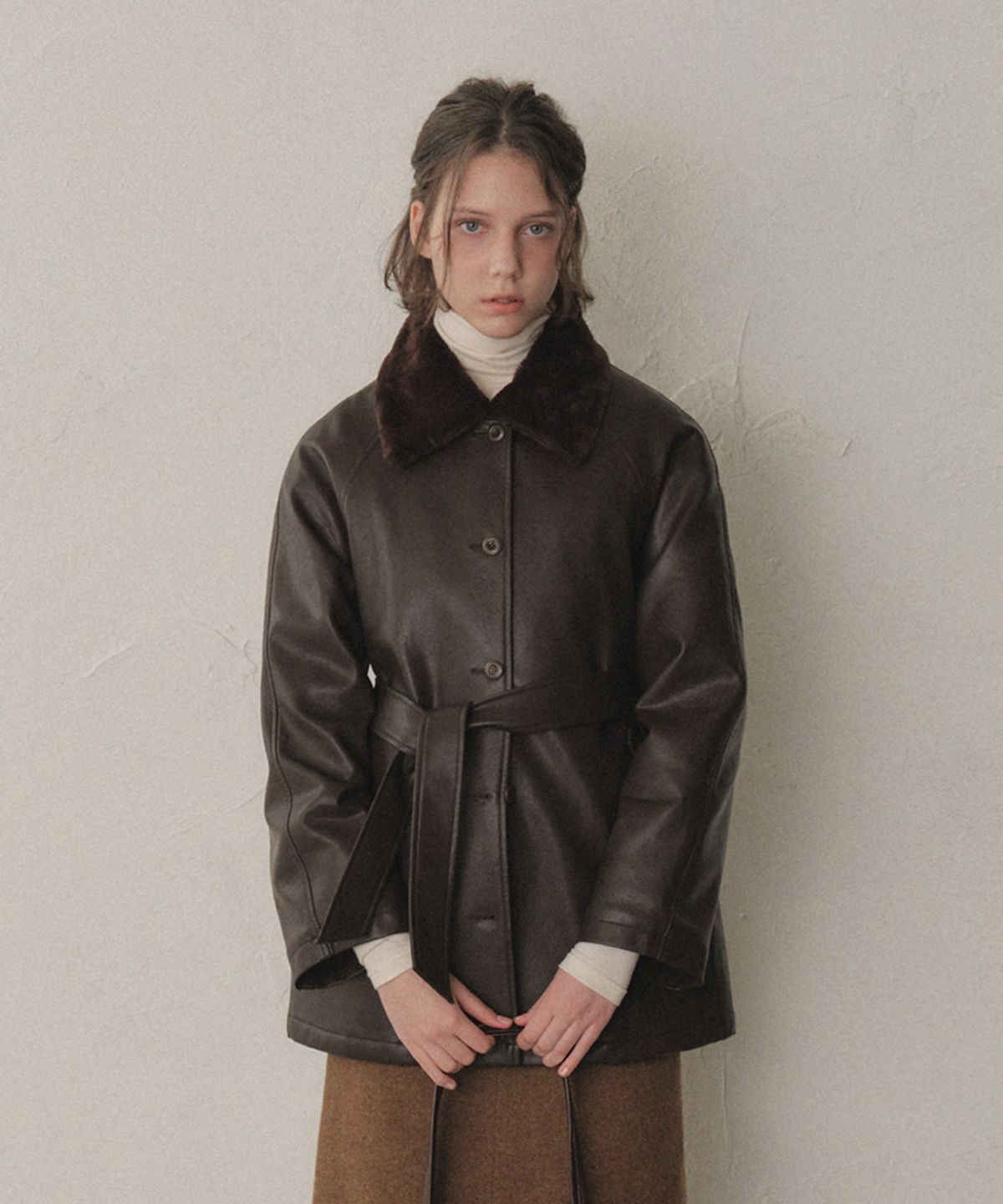 언샘블 퍼 레더 하프 코트_2Color