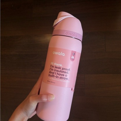 Owala x Whole Foods Rosy Dreams Pink Insulated Built-In Straw 32 oz Water Bottle