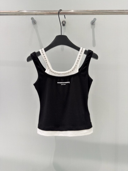 Dio Knit vest
