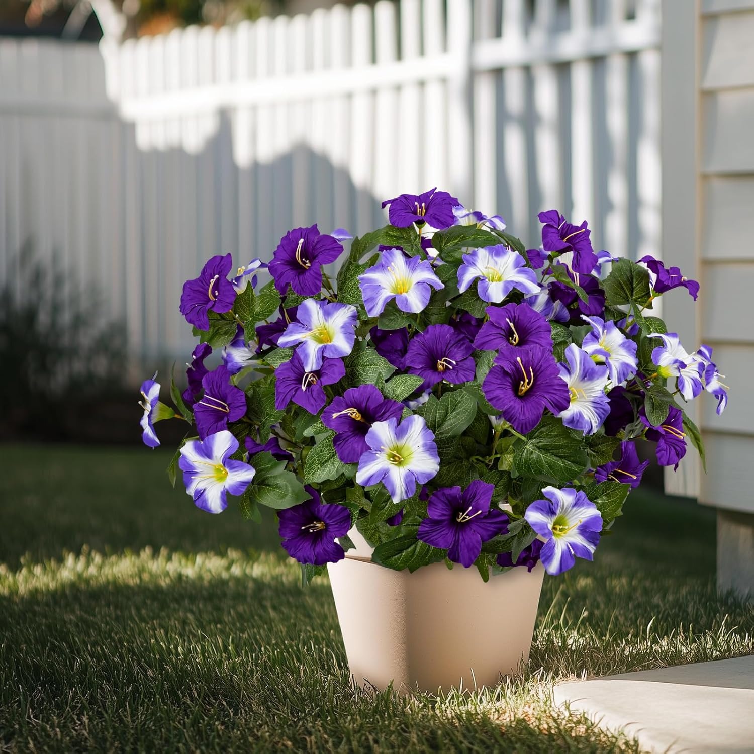 ✨UV Simulation Artificial Petunias