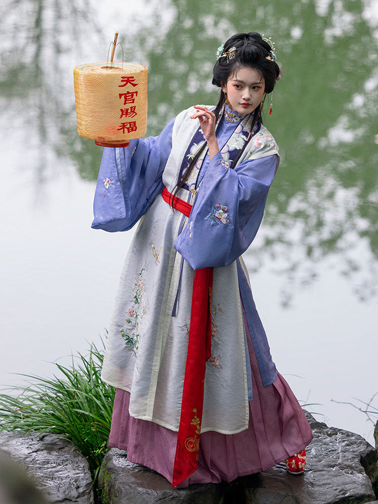 Four Seasons of Elegance - Traditional Embroidered Stand Collar Hanfu Mamianqun Skirt Set-Lovesyouforever