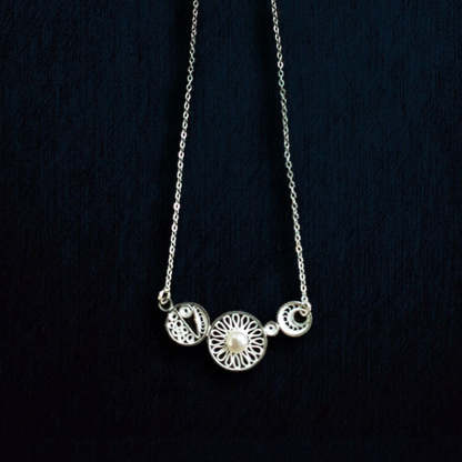 Plain Silver Filigree Geometric Silver Necklace Inlaid with Natural Freshwater Pearls-Lovesyouforever
